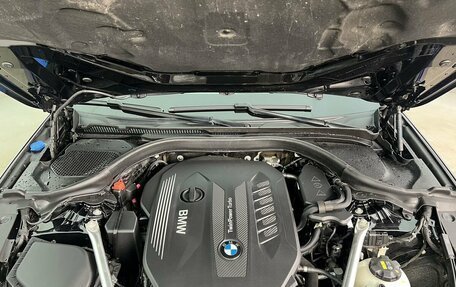 BMW 5 серия, 2019 год, 5 300 000 рублей, 10 фотография