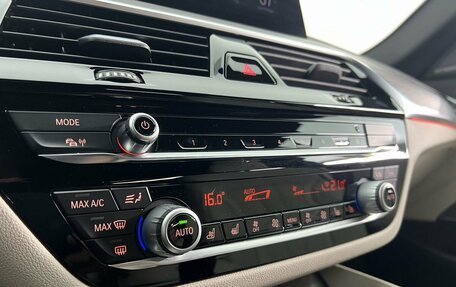 BMW 5 серия, 2019 год, 5 300 000 рублей, 17 фотография