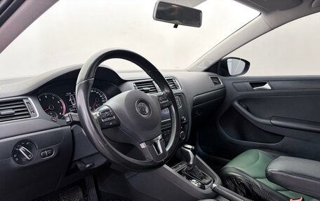 Volkswagen Jetta VI, 2014 год, 980 000 рублей, 7 фотография