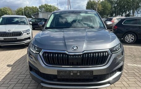Skoda Kodiaq I, 2022 год, 2 282 000 рублей, 5 фотография