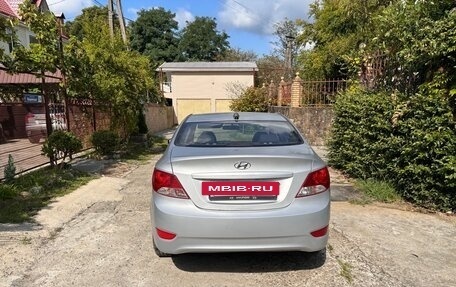 Hyundai Solaris II рестайлинг, 2013 год, 540 000 рублей, 5 фотография