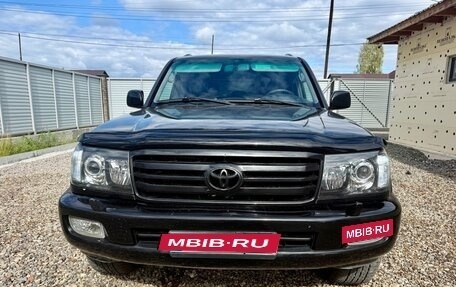 Toyota Land Cruiser 100 рестайлинг 2, 2003 год, 1 900 000 рублей, 2 фотография