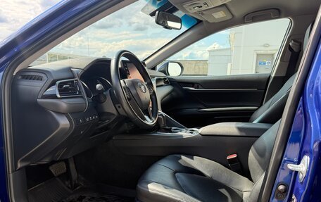 Toyota Camry, 2021 год, 3 100 000 рублей, 14 фотография