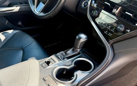 Toyota Camry, 2021 год, 3 100 000 рублей, 30 фотография