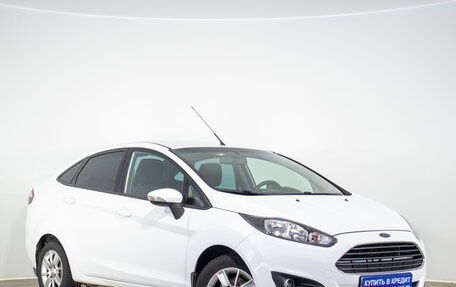 Ford Fiesta, 2015 год, 749 000 рублей, 1 фотография