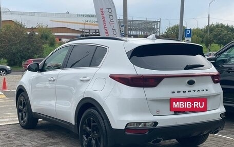 KIA Sportage IV рестайлинг, 2021 год, 2 300 000 рублей, 7 фотография