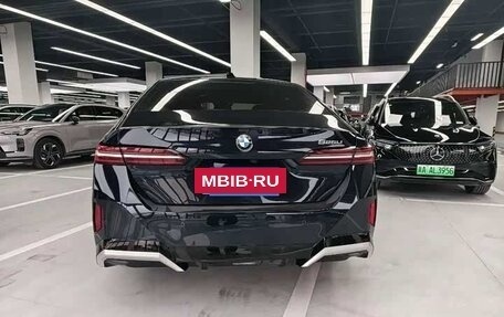 BMW 5 серия, 2024 год, 5 665 000 рублей, 5 фотография