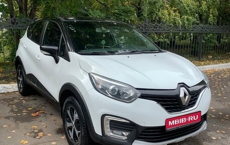 Renault Kaptur I рестайлинг, 2019 год, 1 530 000 рублей, 1 фотография