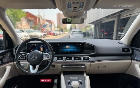 Mercedes-Benz GLS, 2019 год, 7 500 000 рублей, 13 фотография