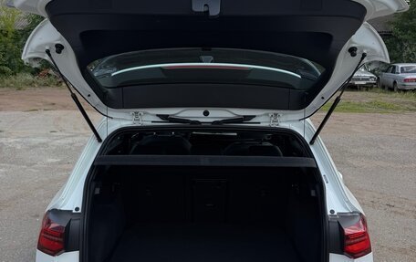 Volkswagen Golf VIII, 2022 год, 2 900 000 рублей, 9 фотография