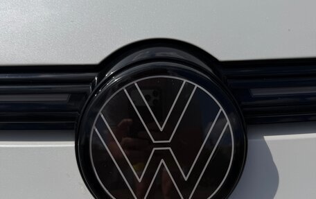 Volkswagen Golf VIII, 2022 год, 2 900 000 рублей, 27 фотография