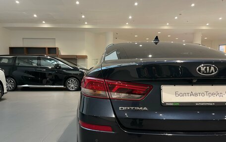 KIA Optima IV, 2018 год, 2 249 000 рублей, 26 фотография