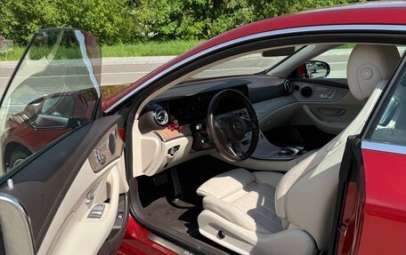 Mercedes-Benz E-Класс, 2018 год, 3 200 000 рублей, 8 фотография