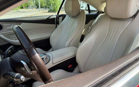 Mercedes-Benz E-Класс, 2018 год, 3 200 000 рублей, 14 фотография