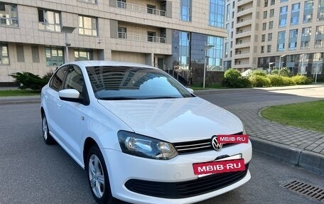 Volkswagen Polo VI (EU Market), 2012 год, 1 050 000 рублей, 2 фотография