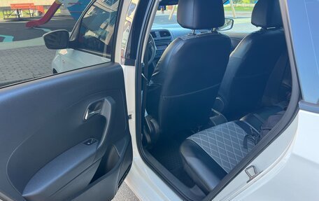 Volkswagen Polo VI (EU Market), 2012 год, 1 050 000 рублей, 22 фотография