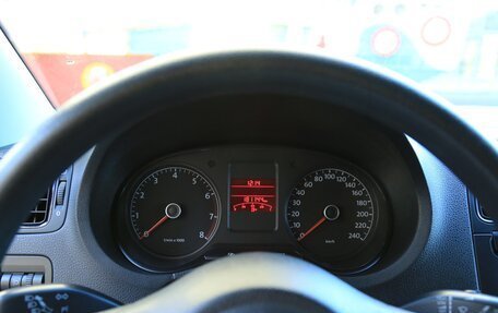 Volkswagen Polo VI (EU Market), 2012 год, 1 050 000 рублей, 28 фотография