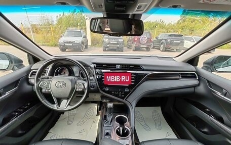 Toyota Camry, 2020 год, 2 749 000 рублей, 10 фотография