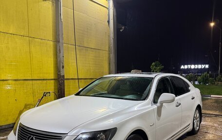 Lexus LS IV, 2008 год, 1 190 000 рублей, 2 фотография
