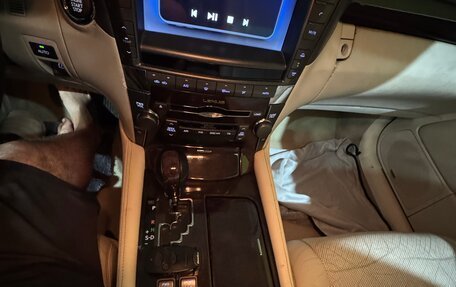 Lexus LS IV, 2008 год, 1 190 000 рублей, 17 фотография