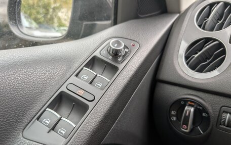 Volkswagen Tiguan I, 2013 год, 2 350 000 рублей, 4 фотография
