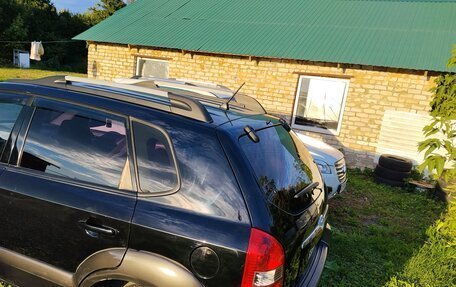 Hyundai Tucson III, 2005 год, 880 000 рублей, 2 фотография