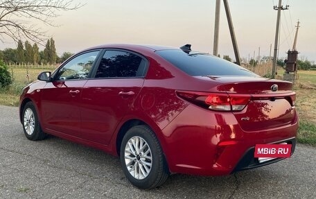 KIA Rio IV, 2018 год, 1 600 000 рублей, 6 фотография
