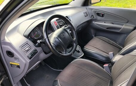 Hyundai Tucson III, 2005 год, 880 000 рублей, 7 фотография