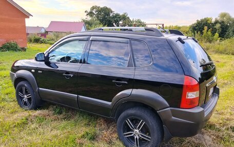 Hyundai Tucson III, 2005 год, 880 000 рублей, 9 фотография
