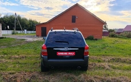 Hyundai Tucson III, 2005 год, 880 000 рублей, 16 фотография
