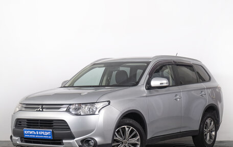 Mitsubishi Outlander III рестайлинг 3, 2014 год, 1 929 000 рублей, 2 фотография