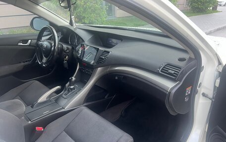 Honda Accord VIII рестайлинг, 2008 год, 930 000 рублей, 10 фотография