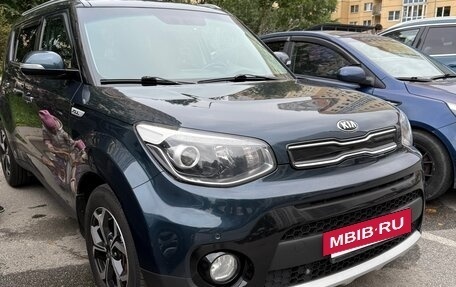 KIA Soul II рестайлинг, 2018 год, 1 600 000 рублей, 2 фотография