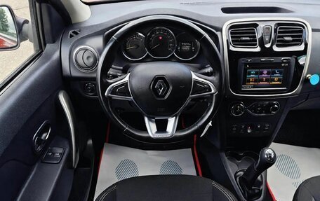 Renault Sandero II рестайлинг, 2019 год, 1 249 000 рублей, 9 фотография