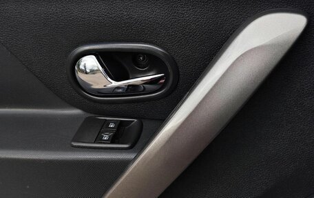 Renault Sandero II рестайлинг, 2019 год, 1 249 000 рублей, 15 фотография