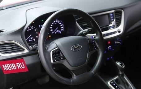 Hyundai Solaris II рестайлинг, 2018 год, 1 270 000 рублей, 12 фотография