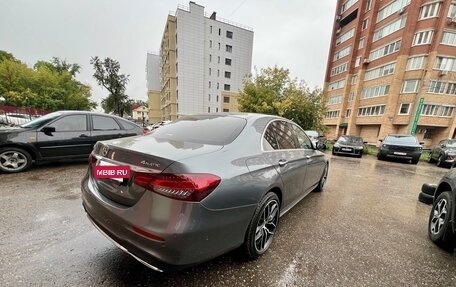 Mercedes-Benz E-Класс, 2020 год, 4 290 000 рублей, 5 фотография