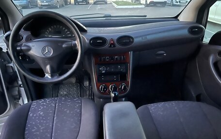 Mercedes-Benz A-Класс, 2003 год, 290 000 рублей, 11 фотография