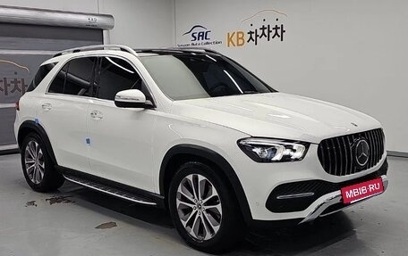 Mercedes-Benz GLE, 2023 год, 6 975 000 рублей, 2 фотография