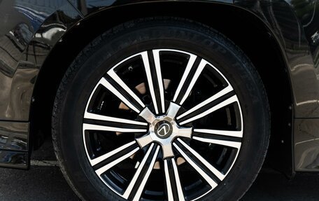 Lexus LX III, 2020 год, 10 800 000 рублей, 10 фотография
