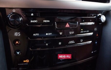 Lexus LX III, 2020 год, 10 800 000 рублей, 24 фотография