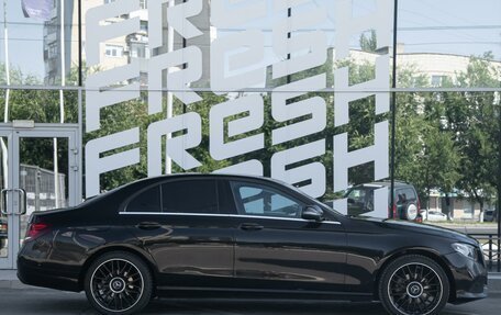 Mercedes-Benz E-Класс, 2020 год, 1 899 000 рублей, 5 фотография