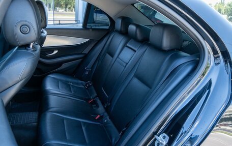 Mercedes-Benz E-Класс, 2020 год, 1 899 000 рублей, 9 фотография
