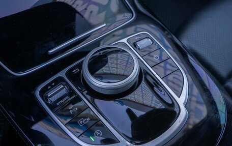 Mercedes-Benz E-Класс, 2020 год, 1 899 000 рублей, 19 фотография