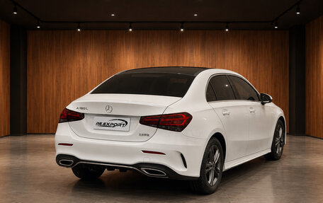 Mercedes-Benz A-Класс, 2022 год, 2 309 492 рублей, 4 фотография