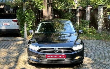 Volkswagen Passat B8 рестайлинг, 2017 год, 1 650 000 рублей, 3 фотография