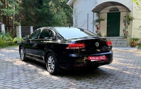 Volkswagen Passat B8 рестайлинг, 2017 год, 1 650 000 рублей, 6 фотография