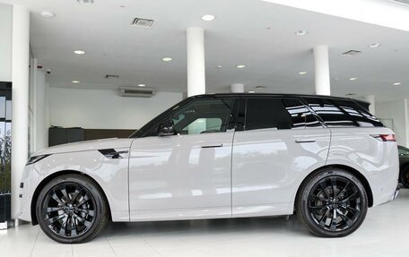 Land Rover Range Rover Sport, 2026 год, 18 700 000 рублей, 3 фотография