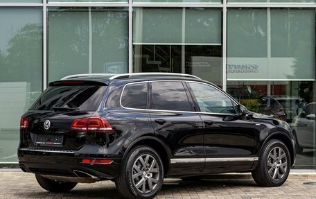 Volkswagen Touareg III, 2014 год, 1 965 000 рублей, 6 фотография