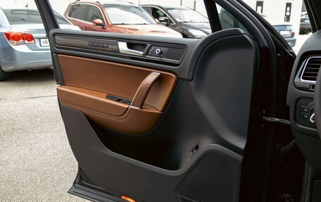 Volkswagen Touareg III, 2014 год, 1 965 000 рублей, 12 фотография